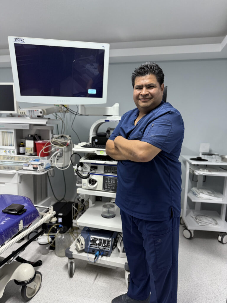 Dr. Guillermo Carmona